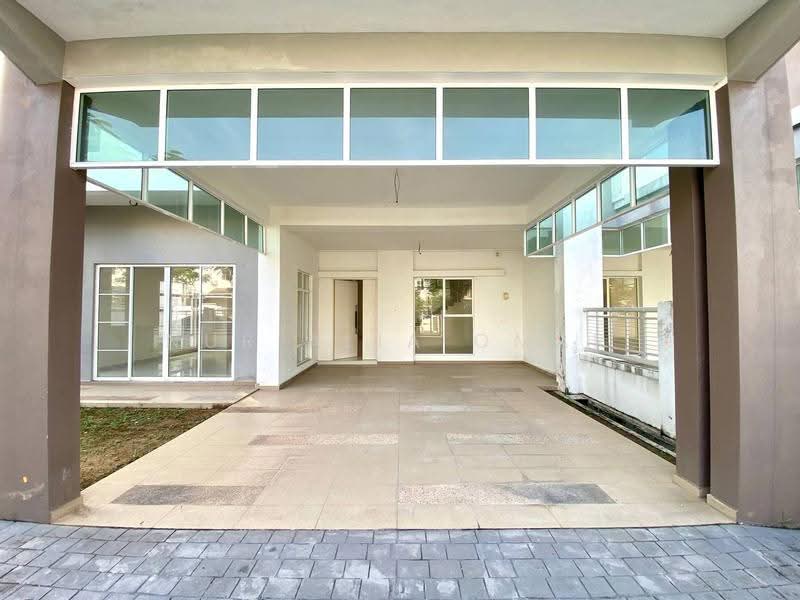 Rumah Berkembar untuk Dijual di D'Kayangan (Shah Alam) - Nur Alia Omar - Exterior - PropertyGuru.com.my