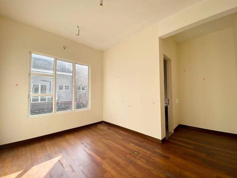 Rumah Berkembar untuk Dijual di D'Kayangan (Shah Alam) - Nur Alia Omar - Interior - PropertyGuru.com.my