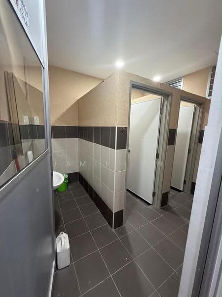 Factory for Sale in Eco Business Park 2 Senai (Senai) - Jamie Low - Bathroom - PropertyGuru.com.my