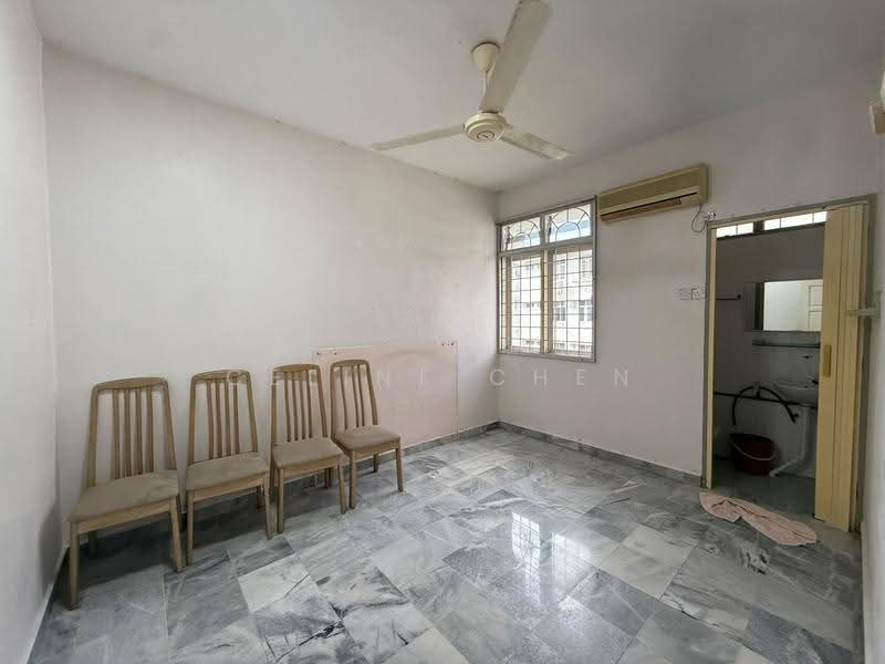 Flat for Sale at Taman Kenanga Seksyen 3 - Celine Chen - Interior - PropertyGuru.com.my