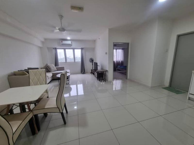 Kediaman Servis untuk Disewa di Paragon @ Pan'gaea - Wai Wai - Living Room - PropertyGuru.com.my