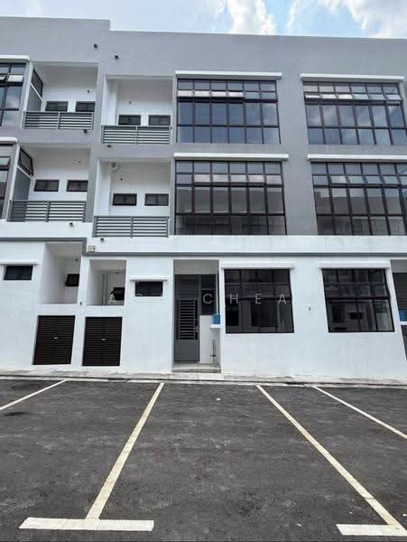 Shop / Office untuk Disewa di Taman Sutera Utama (Skudai) - Cace Cheah - Exterior - PropertyGuru.com.my