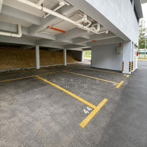 Commercial Bungalow for Rent in Mutiara Damansara (Selangor) - Patrick Chen - Car Park - PropertyGuru.com.my