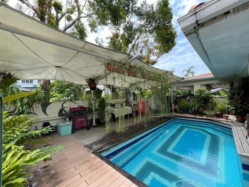 Bungalow House untuk Dijual di Shah Alam (Selangor) - Sa'a Nordin - Garden - PropertyGuru.com.my