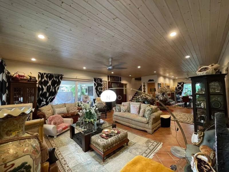 Bungalow House untuk Dijual di Shah Alam (Selangor) - Sa'a Nordin - Living Room - PropertyGuru.com.my