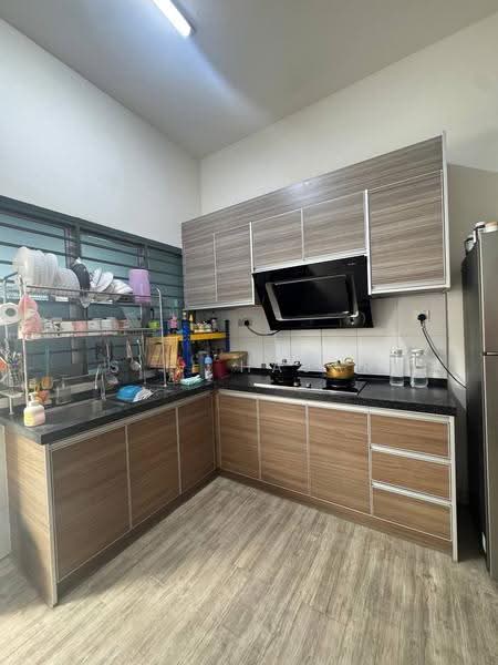 Rumah Teres 1-Tingkat untuk Dijual di Puncak Alam (Selangor) - Siti Hajar - Kitchen - PropertyGuru.com.my