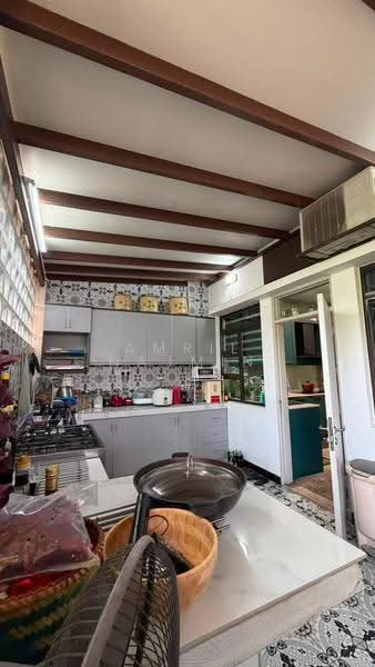 Rumah Berkembar untuk Dijual di Alam Impian (Shah Alam) - Amril Najmin - Kitchen - PropertyGuru.com.my