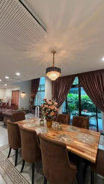 Rumah Berkembar untuk Dijual di Alam Impian (Shah Alam) - Amril Najmin - Dining Room - PropertyGuru.com.my