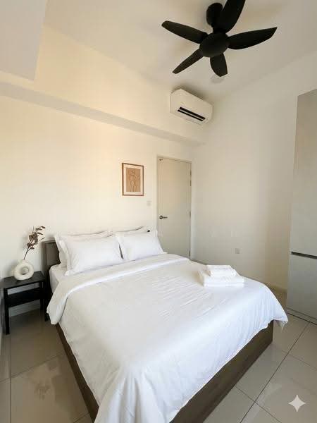 Kediaman Servis untuk Disewa di Residensi Estetik 8 (Est8) - Olivia Tan - Bedroom - PropertyGuru.com.my