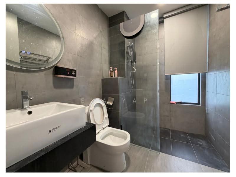 Service Residence for Sale at The Era @ Duta North - Eva Yap - Bathroom - PropertyGuru.com.my