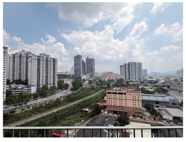 Service Residence for Sale at The Era @ Duta North - Eva Yap - Exterior - PropertyGuru.com.my