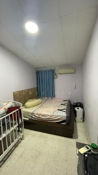Rumah Teres 1-Tingkat untuk Dijual di Taman Bukit Maluri (Kepong) - Eric Per - Bedroom - PropertyGuru.com.my