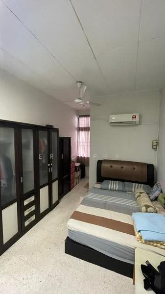 Rumah Teres 1-Tingkat untuk Dijual di Taman Bukit Maluri (Kepong) - Eric Per - Bedroom - PropertyGuru.com.my