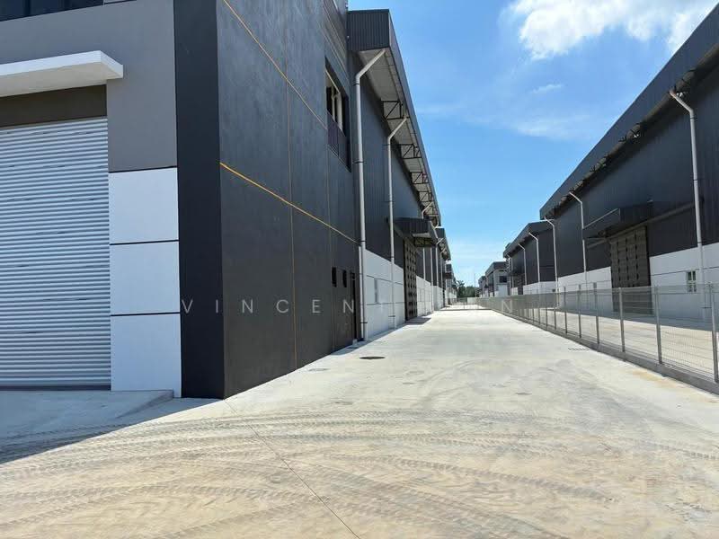 Detached Factory for Rent in Kampung Sri Cheeding (Jenjarom) - Vincent Tan - Exterior - PropertyGuru.com.my