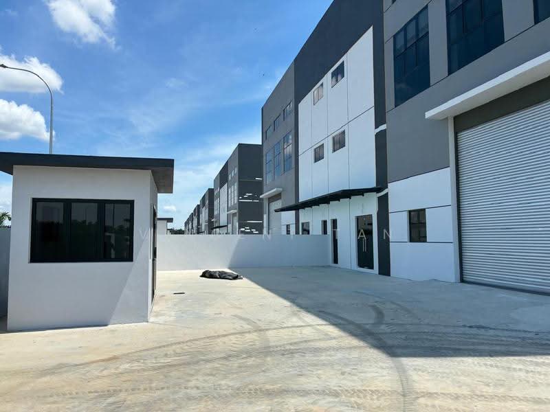 Detached Factory for Rent in Kampung Sri Cheeding (Jenjarom) - Vincent Tan - Exterior - PropertyGuru.com.my