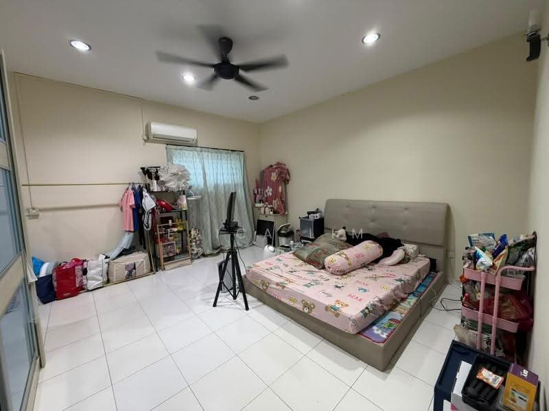 2-storey Terraced House for Sale in Taman Setia Indah (Tebrau) - Erica Lim - Bedroom - PropertyGuru.com.my