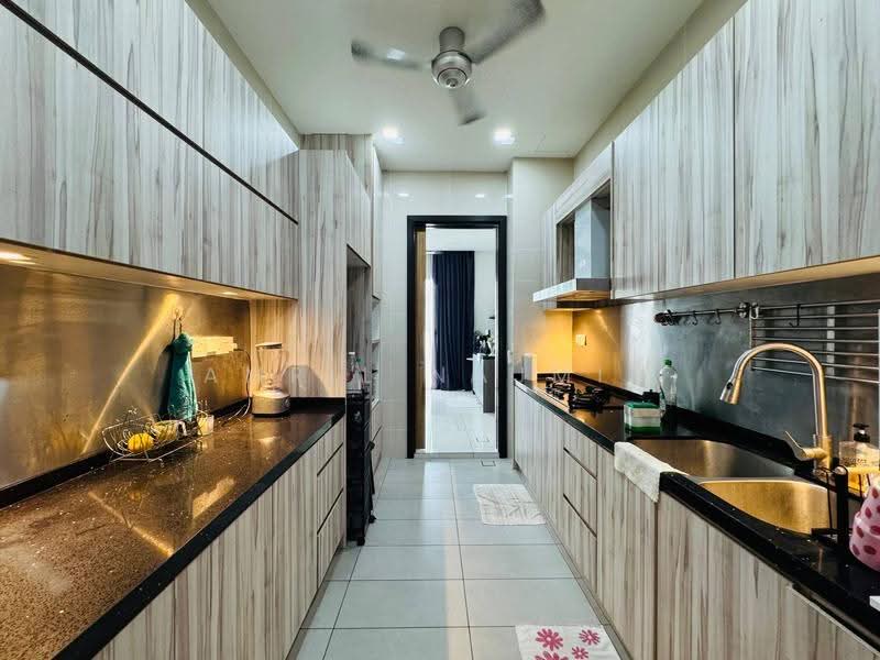 Rumah Berkembar untuk Dijual di Elmina (Shah Alam) - Amril Najmin - Kitchen - PropertyGuru.com.my
