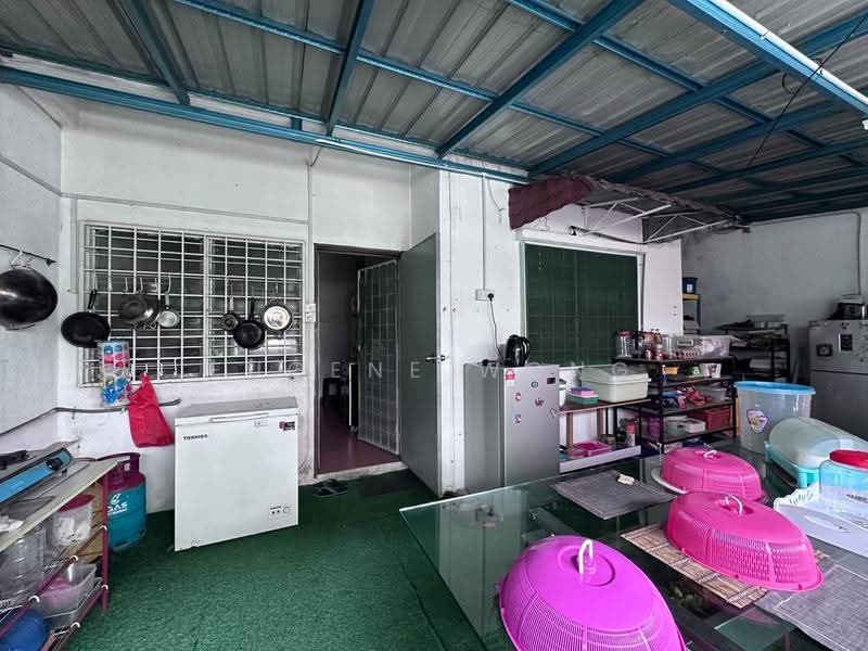 Terraced House for Sale in Bandar Putra Permai (Seri Kembangan) - Eugene Wong - PropertyGuru.com.my