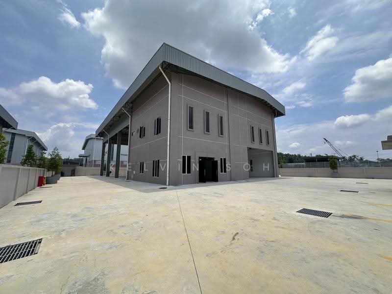 Kilang untuk Disewa di Batu 17 Rawang (Rawang) - Kelvin Soh - Exterior - PropertyGuru.com.my