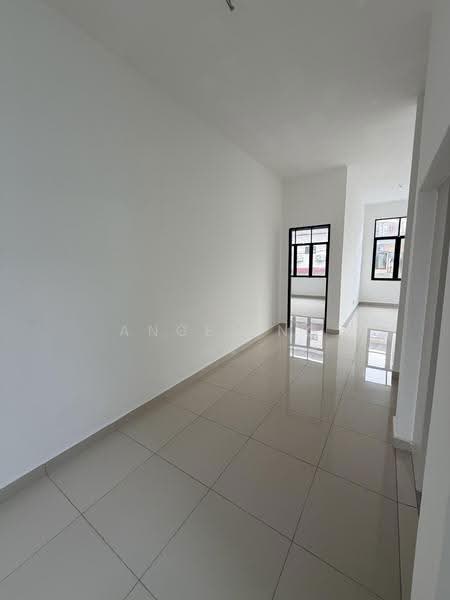 Bungalow House untuk Dijual di Taman Bukit Serdang (Seri Kembangan) - Angel Ng - Interior - PropertyGuru.com.my