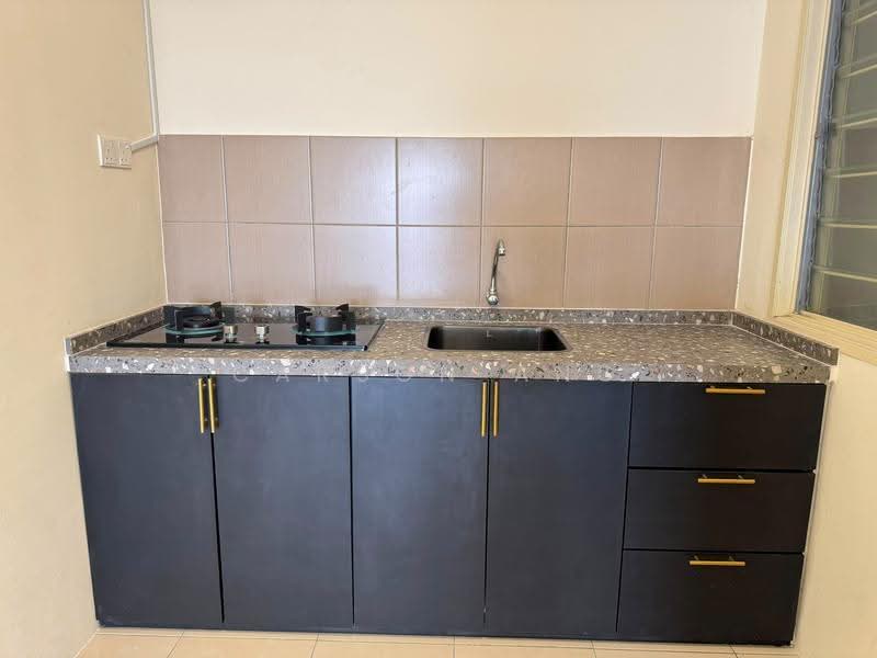 Pangsapuri untuk Disewa di Jiran Residensi - Carson Ang - Kitchen - PropertyGuru.com.my