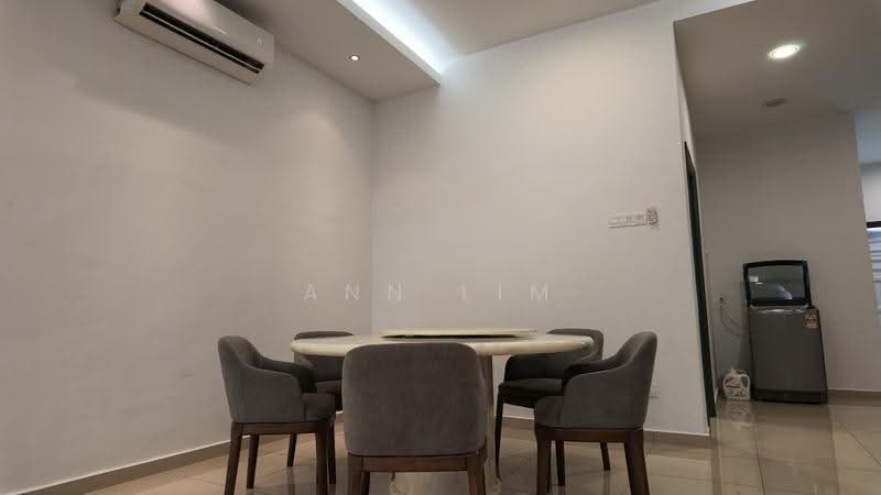 Rumah Teres 2-Tingkat untuk Disewa di Taman Puncak Bertam (Bertam) - Ann Lim - Dining Room - PropertyGuru.com.my