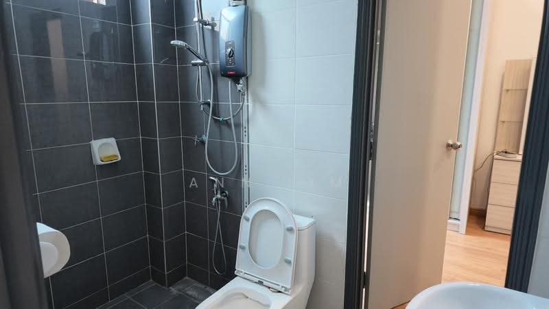 Rumah Teres 2-Tingkat untuk Disewa di Taman Puncak Bertam (Bertam) - Ann Lim - Bathroom - PropertyGuru.com.my