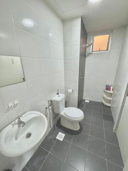 Kediaman Servis untuk Dijual di Maxim Citylights @ Sentul KL - Eva Yap - Bathroom - PropertyGuru.com.my
