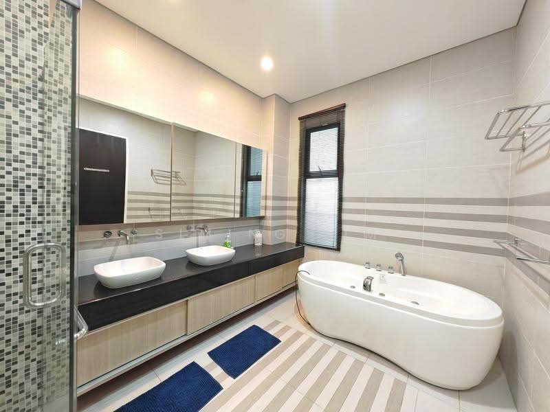 Rumah Berkembar untuk Disewa di Iskandar Puteri (Nusajaya) (Johor) - Siming Lim - Bathroom - PropertyGuru.com.my