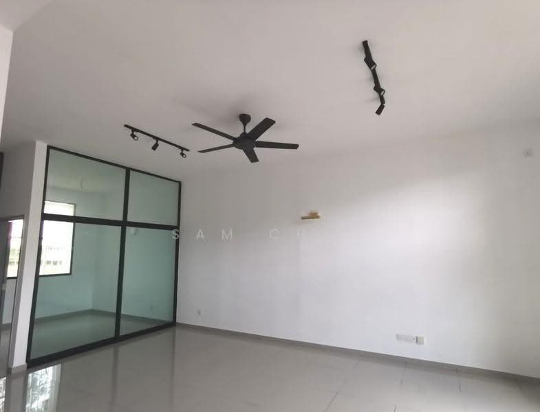 2-storey Terraced House for Sale in Bandar Seri Alam (Masai) - Sam Chai - Interior - PropertyGuru.com.my