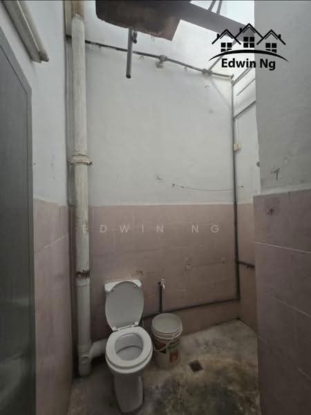 Rumah Teres 2-Tingkat untuk Disewa di Alma (Bukit Mertajam) - Edwin Ng - Bathroom - PropertyGuru.com.my