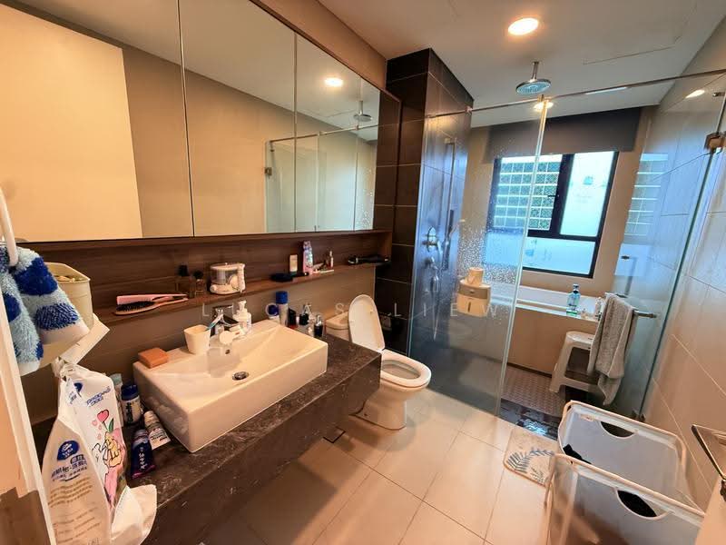 Kondominium untuk Dijual di Residensi 22 - Lucas Liew - Bathroom - PropertyGuru.com.my