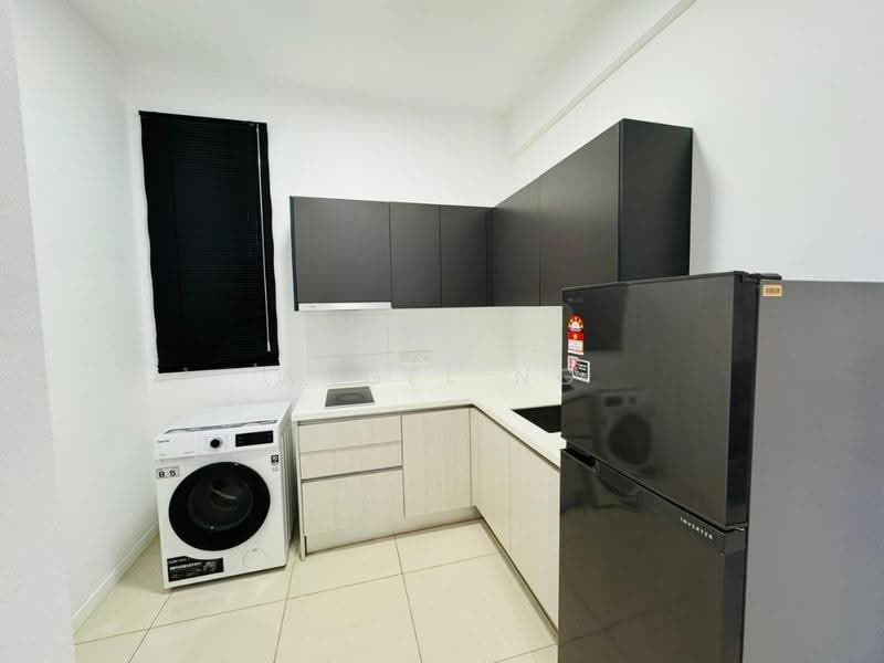 Kediaman Servis untuk Dijual di Serviced Residence @ Fera Residence @ The Quartz WM - Angel Ng - Kitchen - PropertyGuru.com.my