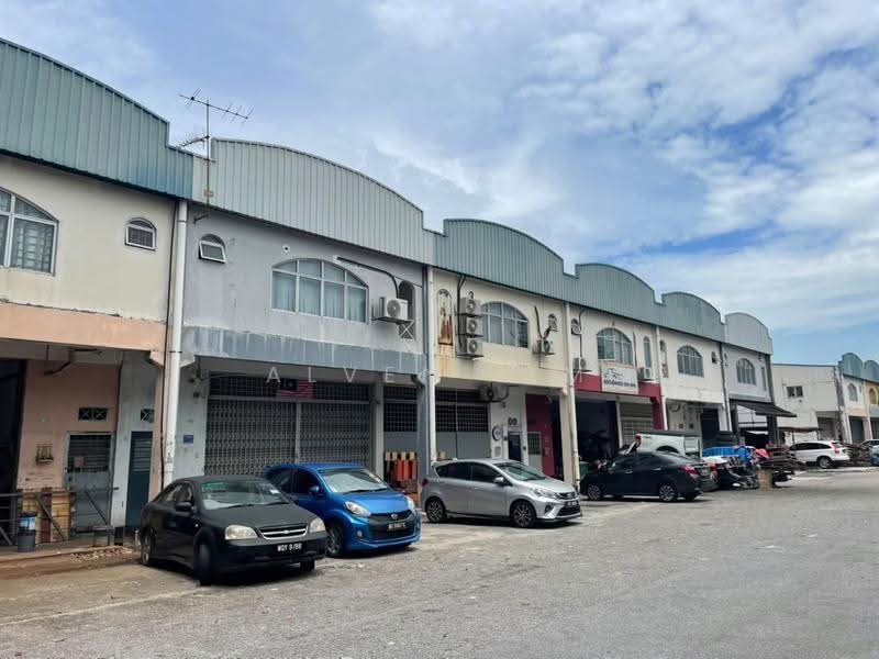 Terrace Factory for Rent in Taman Perindustrian Kip (Kepong) - Alven Lim - Exterior - PropertyGuru.com.my