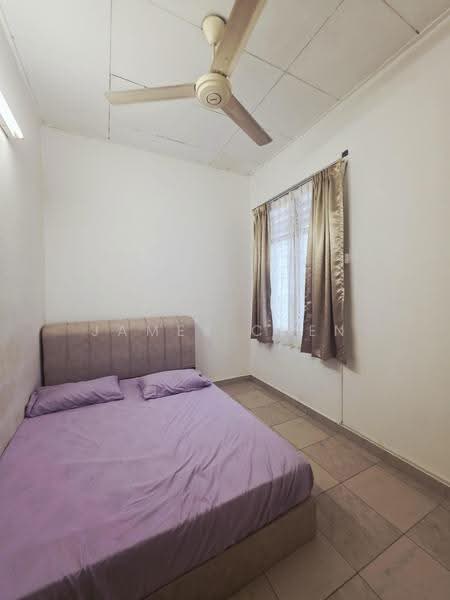 2-storey Terraced House for Sale in Bandar Kinrara (Selangor) - James Chen - Bedroom - PropertyGuru.com.my