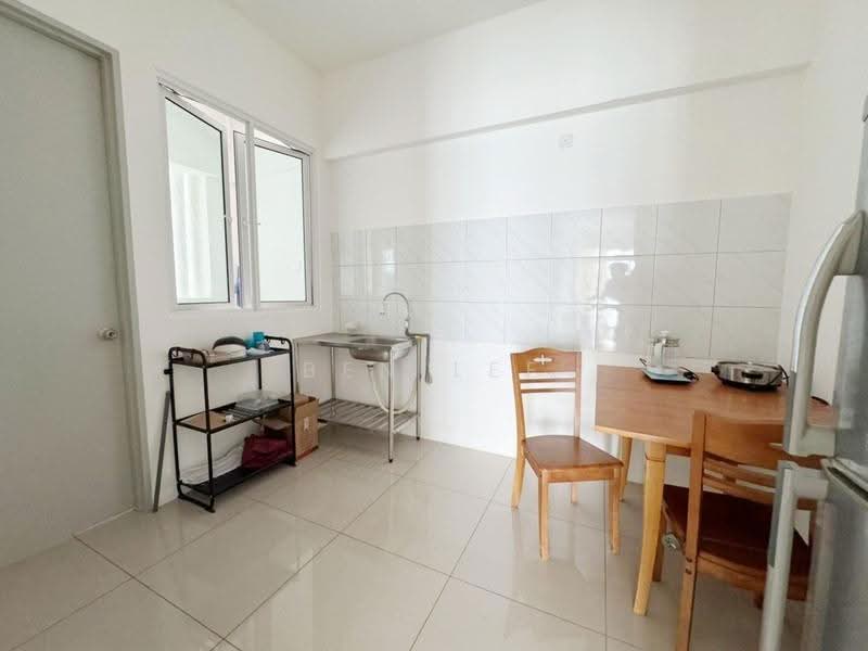 Kondominium untuk Dijual di The Zen - Ben Lee - Kitchen - PropertyGuru.com.my