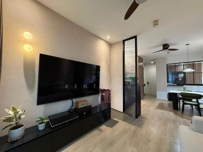 Kediaman Servis untuk Dijual di Kenwingston Platz - Kent Lau - Living Room - PropertyGuru.com.my