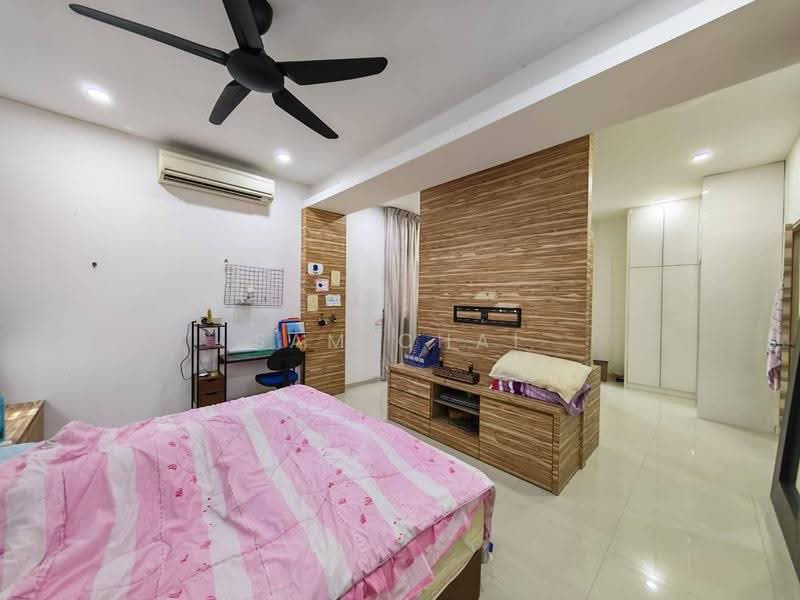 2-storey Terraced House for Sale in Taman Sierra Perdana (Masai) - Sam Chai - Bedroom - PropertyGuru.com.my