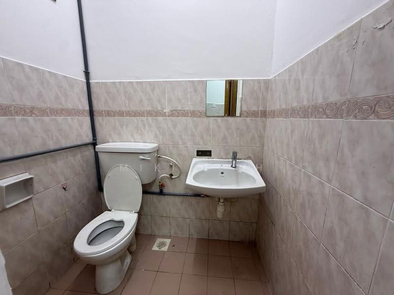 2-storey Terraced House for Sale in Bukit Indah (Iskandar Puteri (Nusajaya)) - Miki Teoh - Bathroom - PropertyGuru.com.my