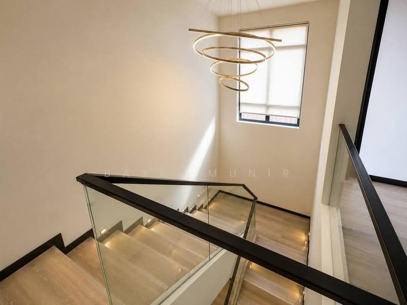 Bungalow House for Sale in Kampung Melayu Ampang (Ampang) - Basri Munir - PropertyGuru.com.my