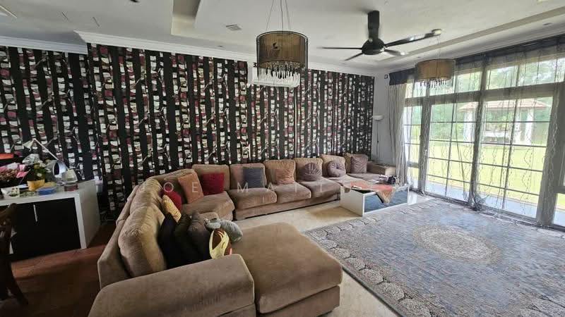 Bungalow House untuk Dijual di Nilai (Negeri Sembilan) - Joe Matthew - Living Room - PropertyGuru.com.my