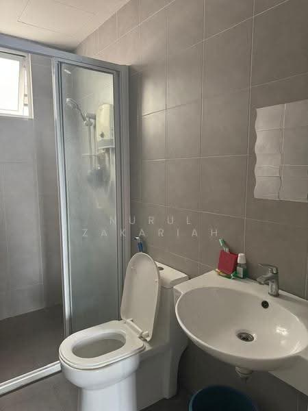 Kediaman Servis untuk Disewa di Savanna Executive Suite @ Southville City - Nurul Zakariah - Bathroom - PropertyGuru.com.my