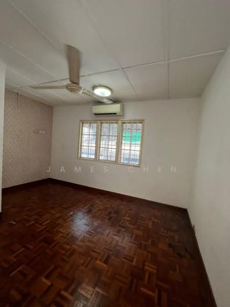Terraced House for Sale in Bandar Kinrara Seksyen 1 (Bandar Kinrara) - James Chen - Interior - PropertyGuru.com.my