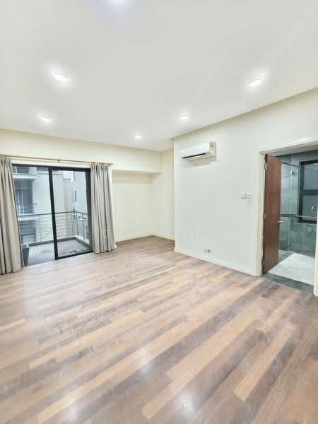 Commercial Bungalow for Rent in Bukit Ceylon (KL City Centre) - Tony Low - Balcony - PropertyGuru.com.my