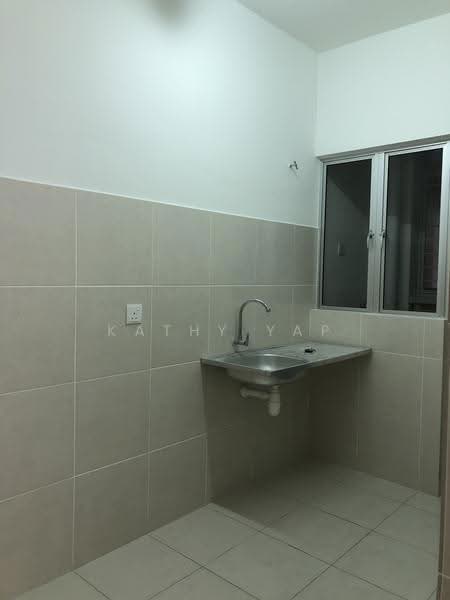 Kondominium untuk Dijual di Sky Awani Residensi 1 - Kathy Yap - Kitchen - PropertyGuru.com.my