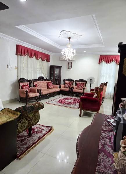 Rumah Berkembar untuk Dijual di Taman Bunga Negara (Shah Alam) - WK Siew - Living Room - PropertyGuru.com.my