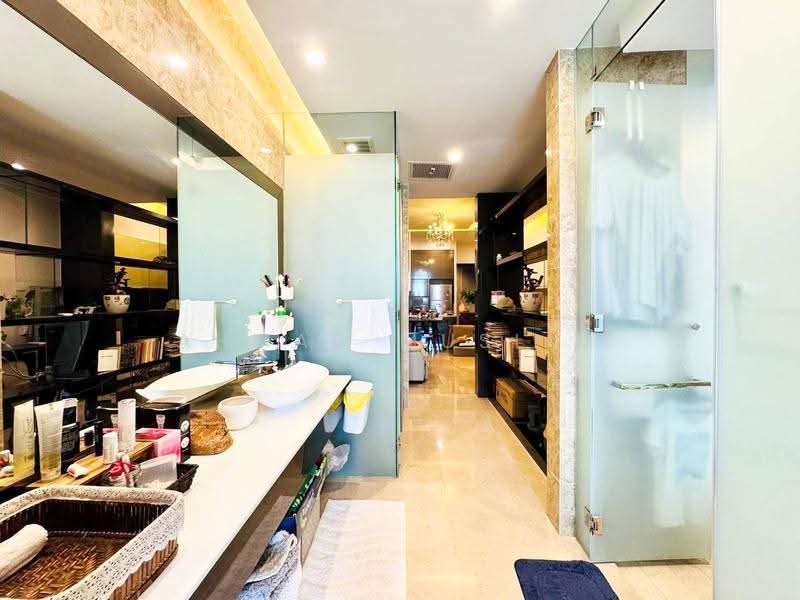 Kediaman Servis untuk Dijual di Dorsett Residences Bukit Bintang - Ahmad Muslim - Bathroom - PropertyGuru.com.my