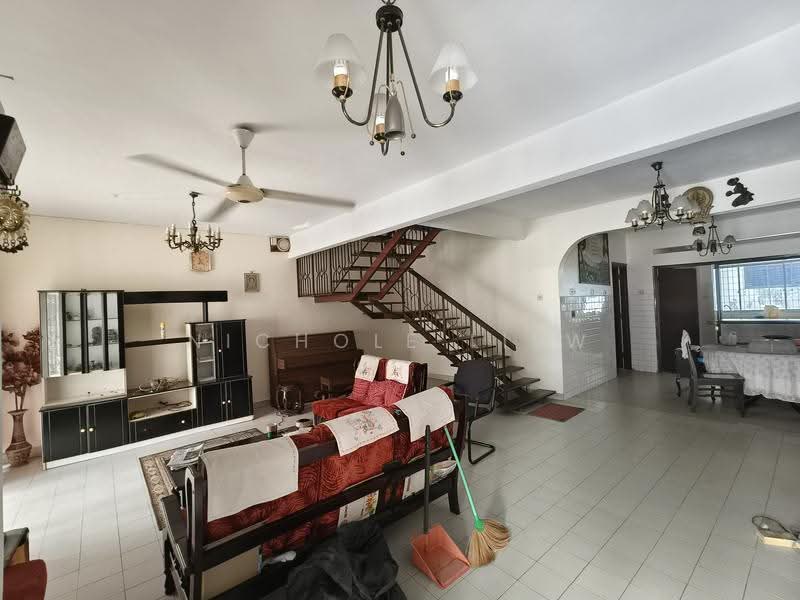Rumah Teres 2-Tingkat untuk Disewa di Taman Taynton View (Cheras) - Nichole Liew - Living Room - PropertyGuru.com.my