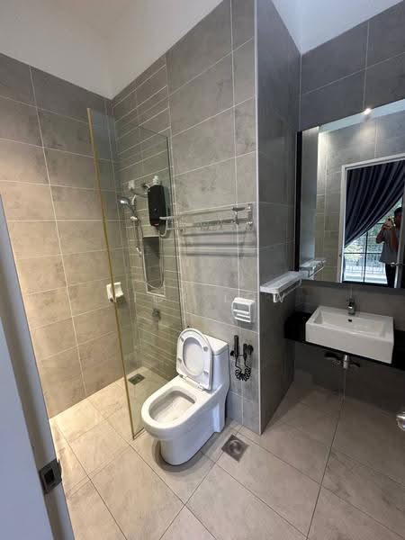 Terraced House for Rent in Johor Bahru (Johor) - Nick Low - Bathroom - PropertyGuru.com.my