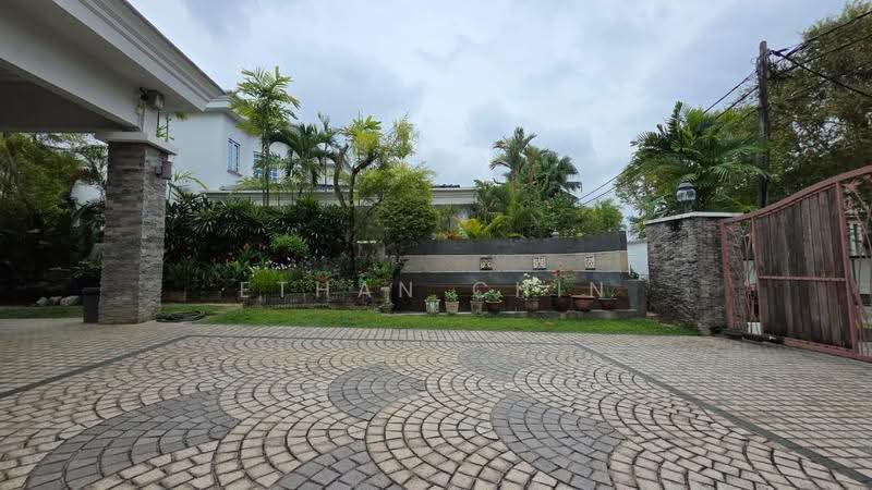 Bungalow House for Sale in SS19 (Subang Jaya) - Ethan Chin - Exterior - PropertyGuru.com.my